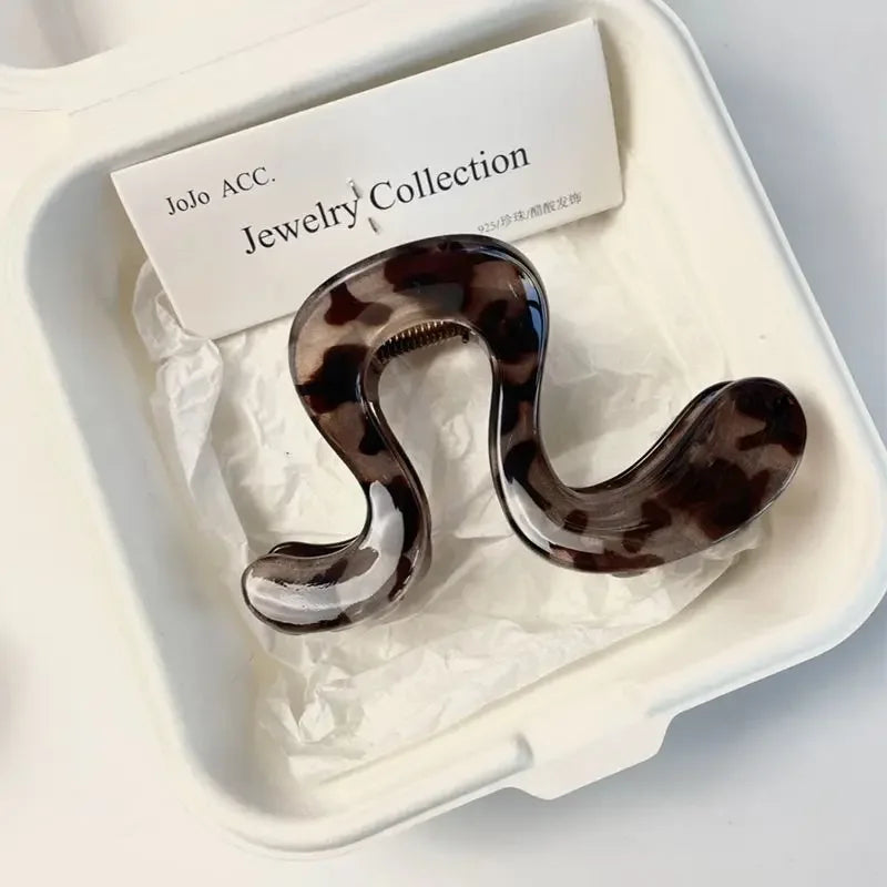 Elegant Irregular Design Hair Clip