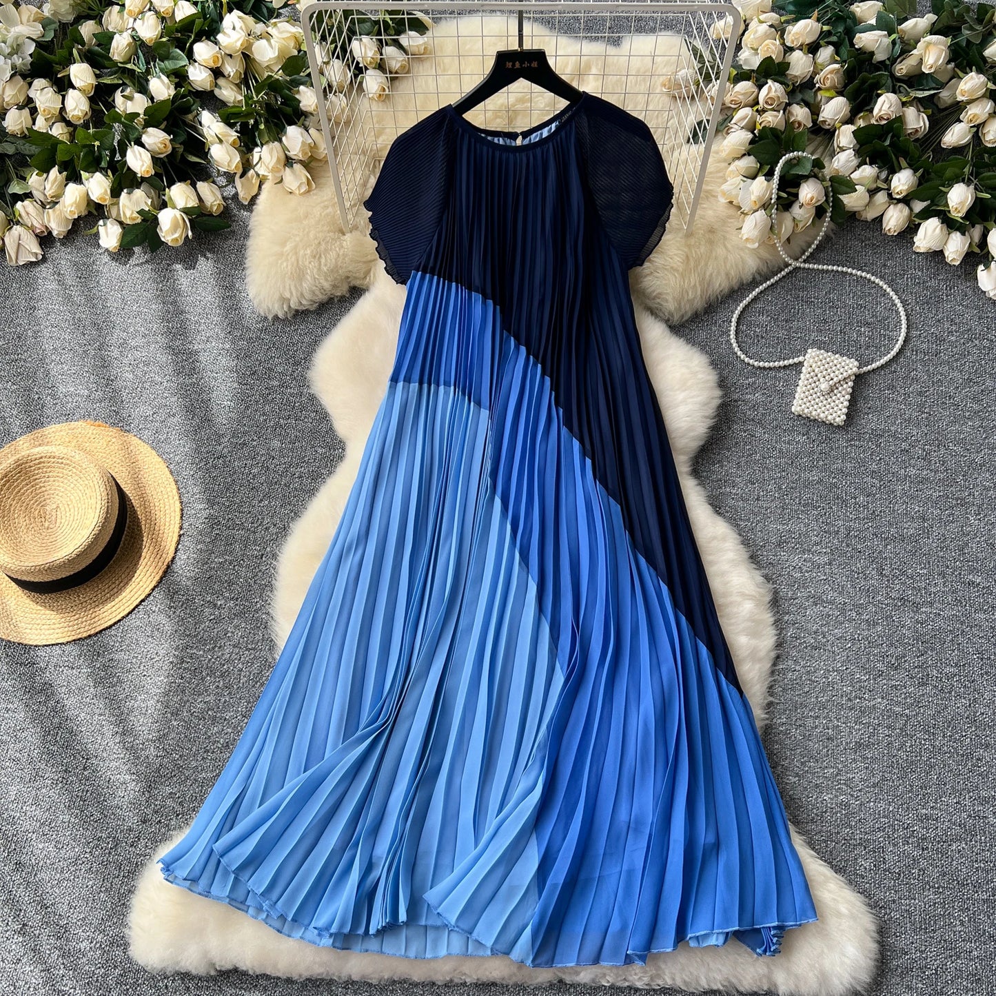 Colorblock Pleated Swing Dress – Retro Chic Style