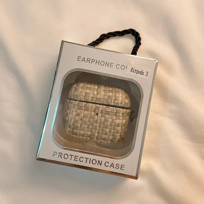 Premium Braided Leather AirPods Case – Handcrafted Elegance