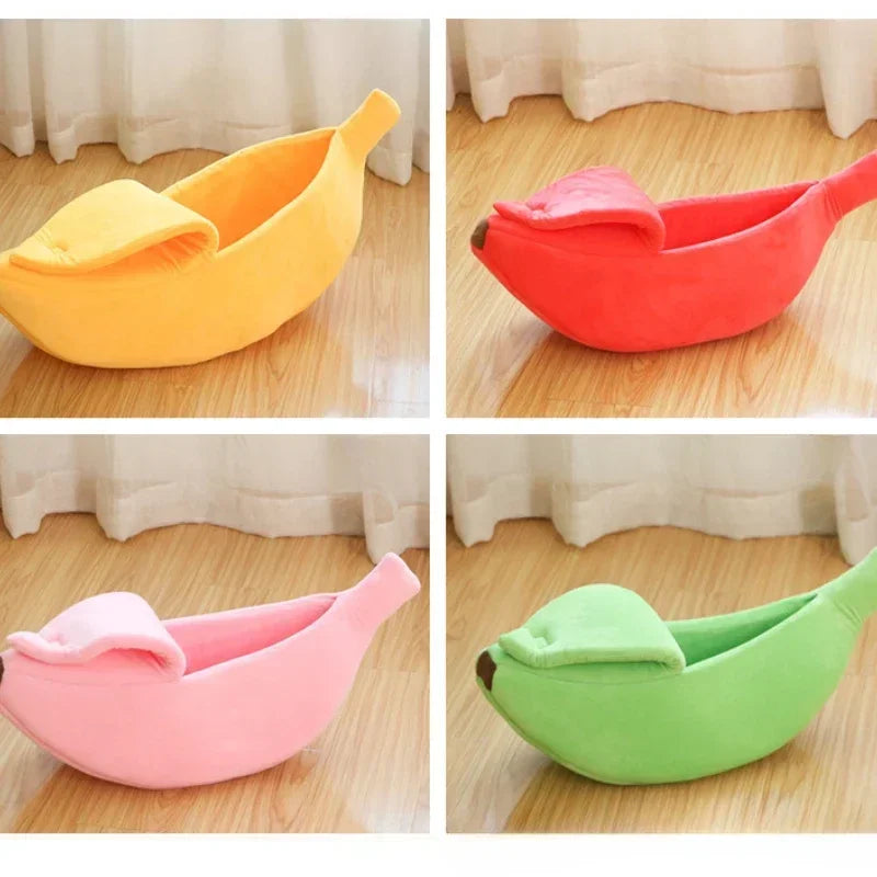 Banana Pet Bed – Soft Cartoon Nest for Cats and Small Dogs
