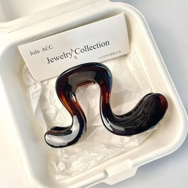 Elegant Irregular Design Hair Clip