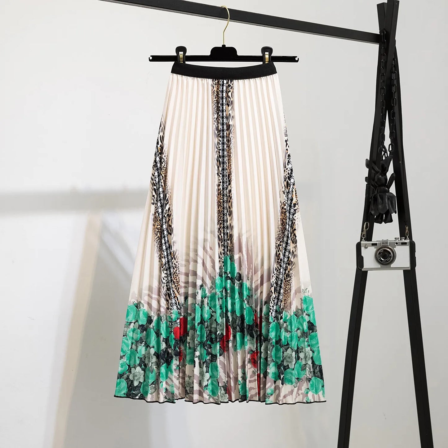 Women’s Cartoon Print Pleated Skirt – High Waist Big Swing Skirt