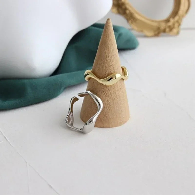 Adjustable Minimalist Wave Rings – Multiple Designs