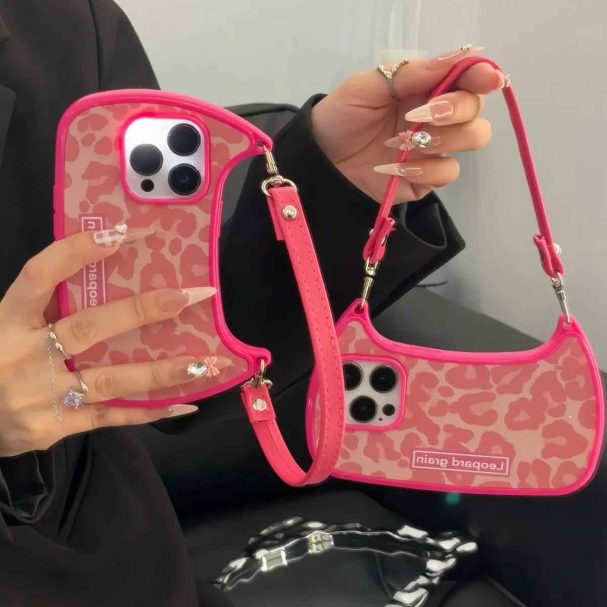 Chic Pink Leopard Handbag Case