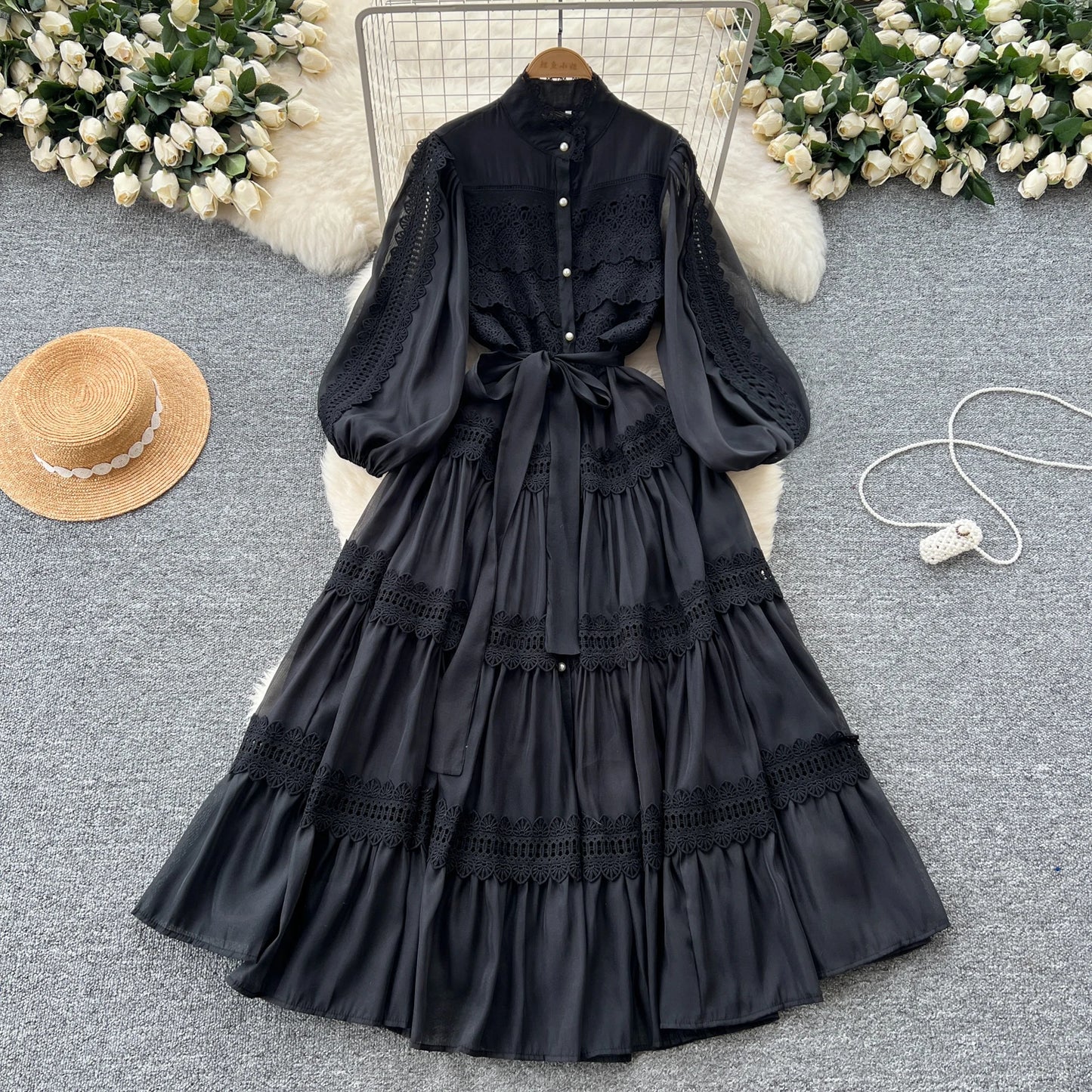 French Vintage Lantern Sleeve Maxi Dress with Lace Details – Elegant Autumn Style