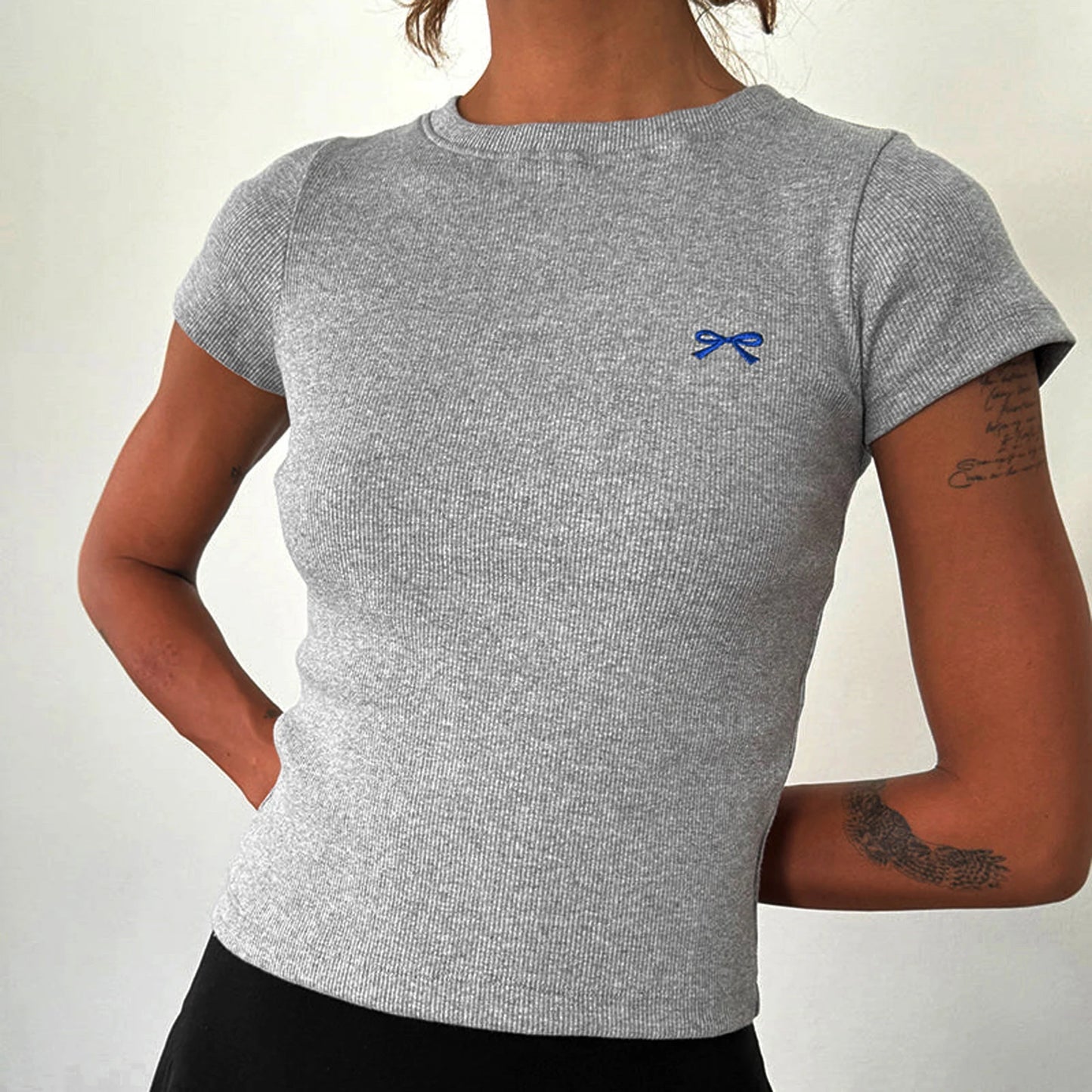 Embroidered Bow Baby Tee – Slim Fit Crop Top