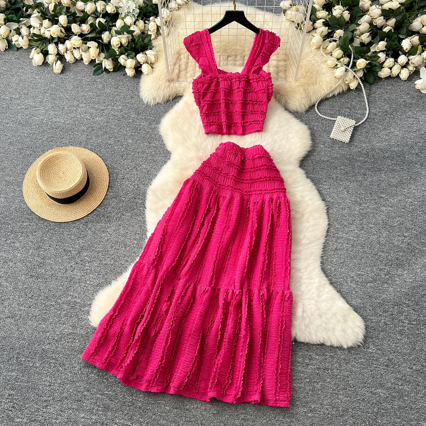 SINGREINY Casual Beach Style 2pcs Set – Camisole + A-Line Fold Slim Skirt (Rose Red)