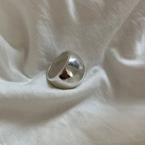 Geometric Silver Rings – Modern Styles for Every Look