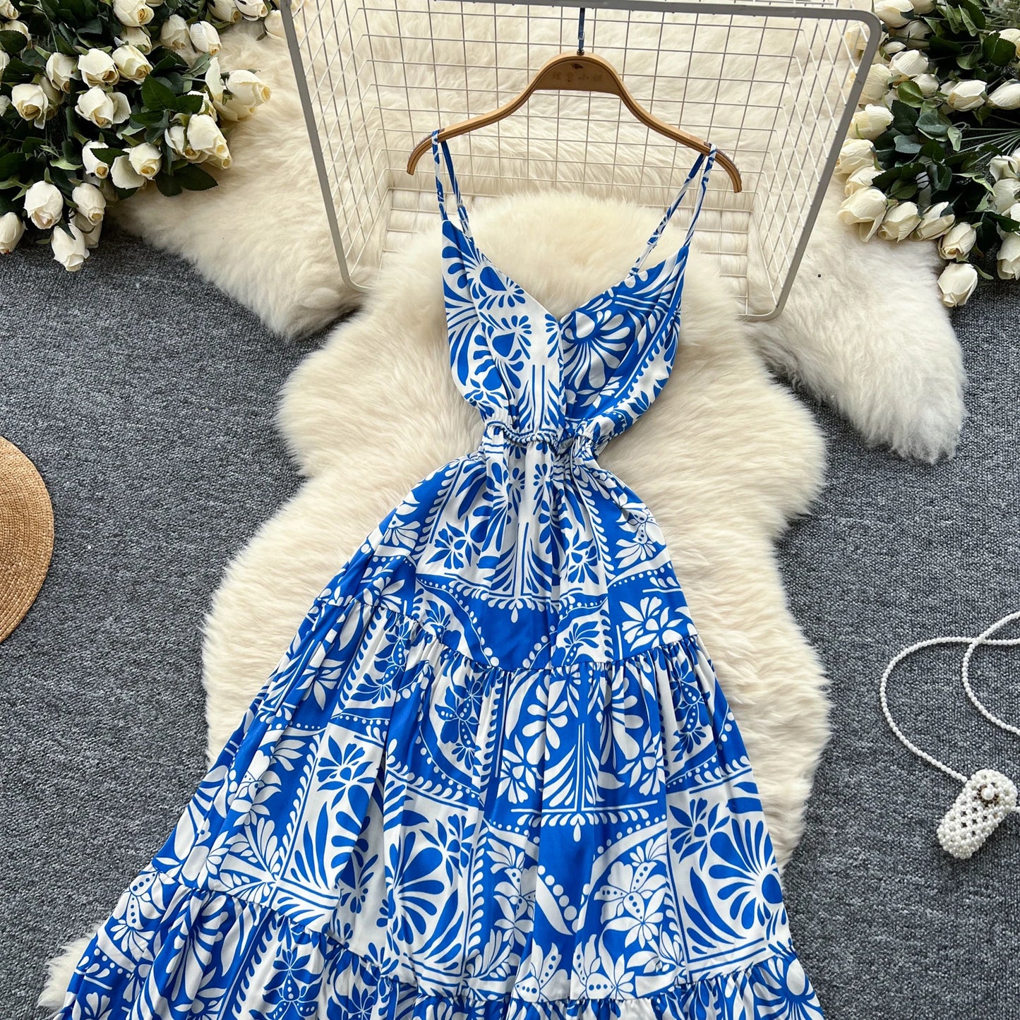 Vintage Print V-Neck Pleated Swing Dress