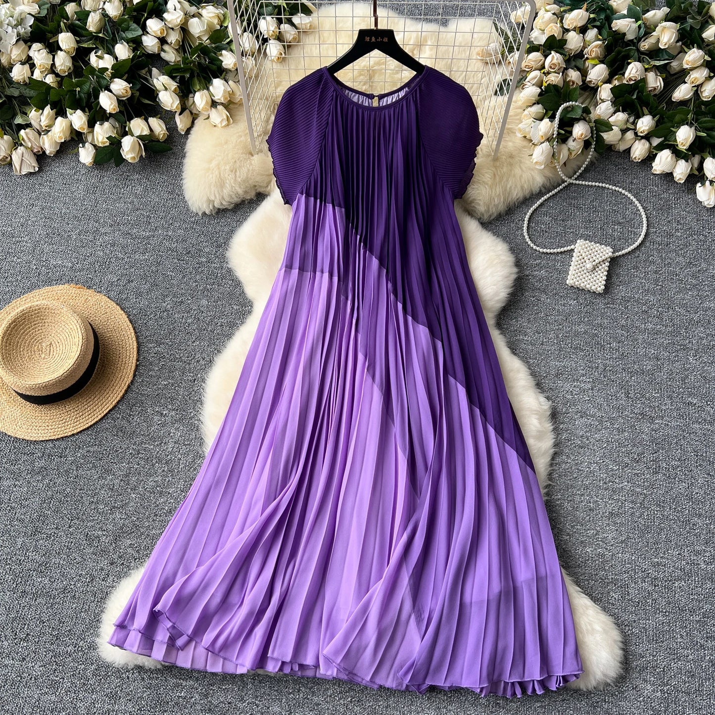 Colorblock Pleated Swing Dress – Retro Chic Style