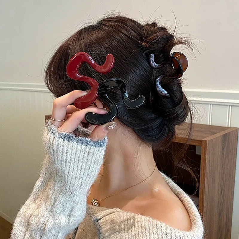 Elegant Irregular Design Hair Clip