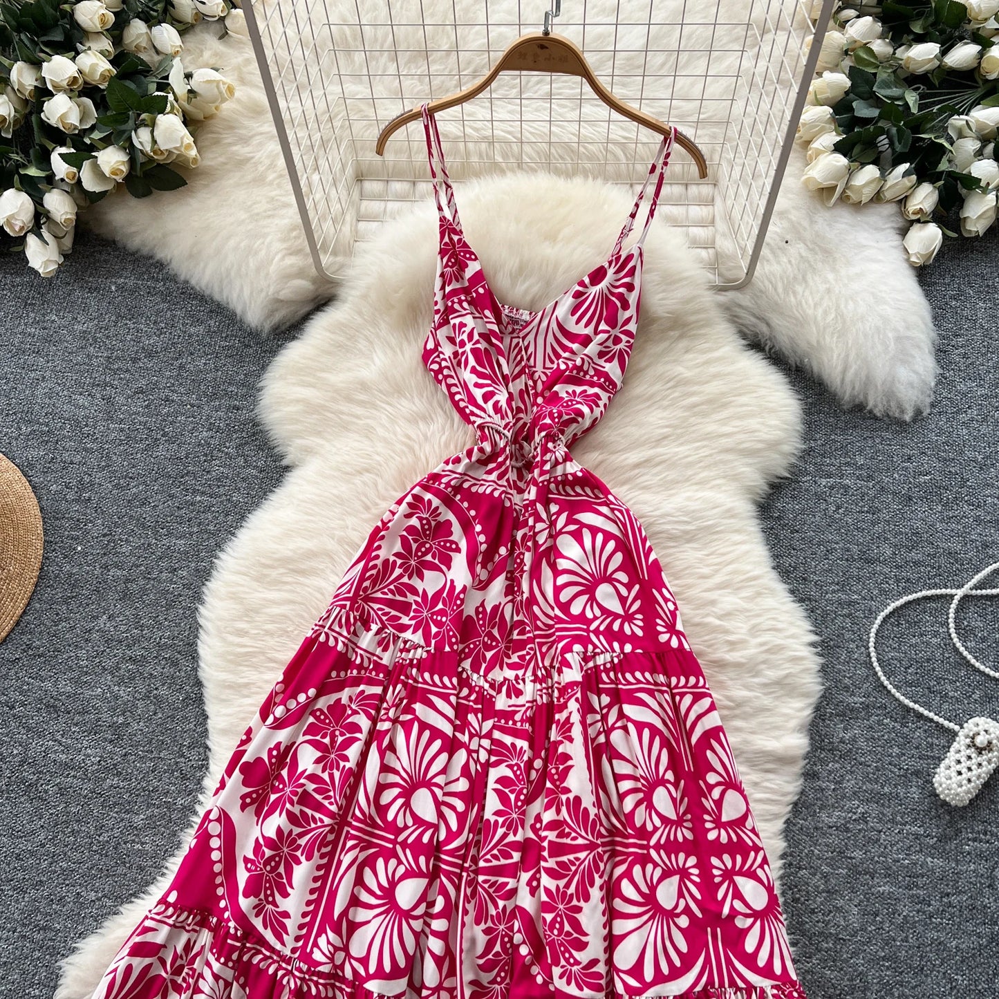Vintage Print V-Neck Pleated Swing Dress