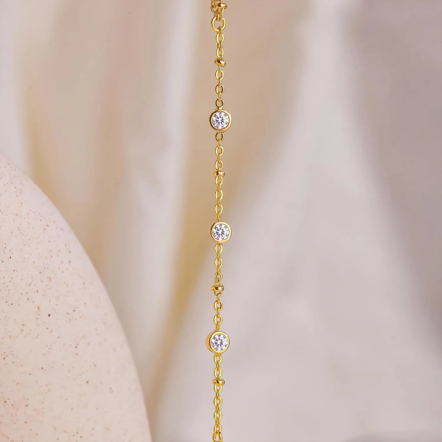 Elegant Gold/Silver Hand Chain Bracelet