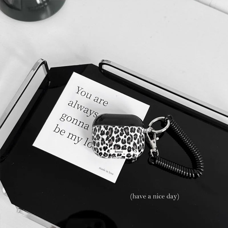 Black Leopard AirPods Case – Bold & Timeless Style