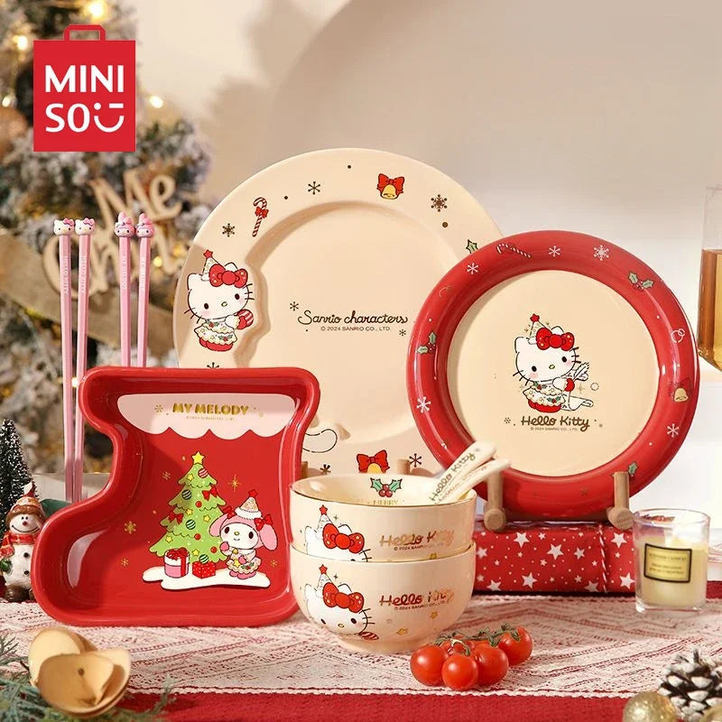 Hello Kitty Christmas Dinner Set