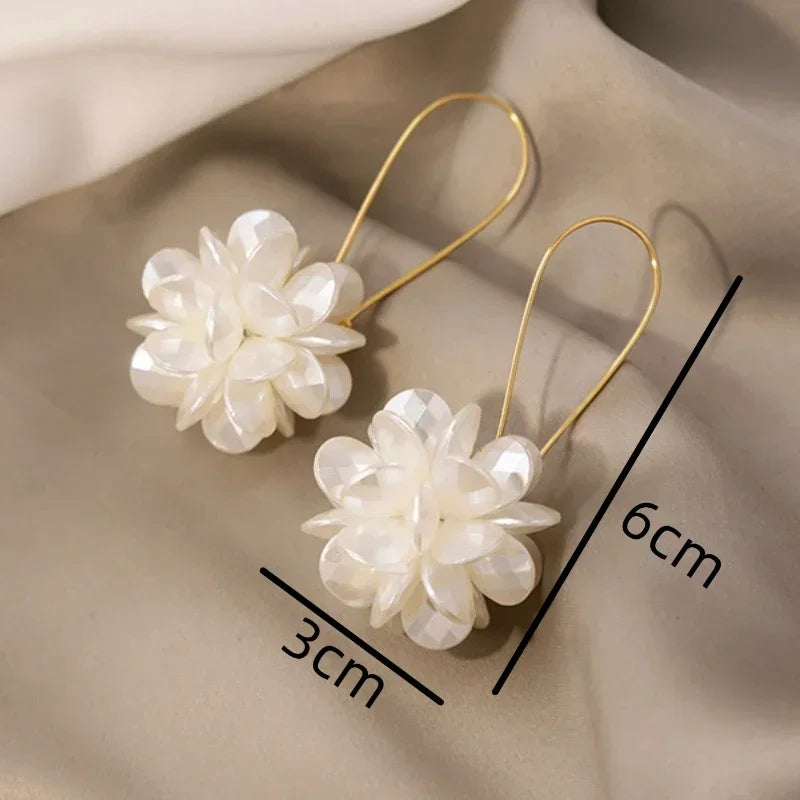 Trendy Minimalist Earrings – Mixed Designs