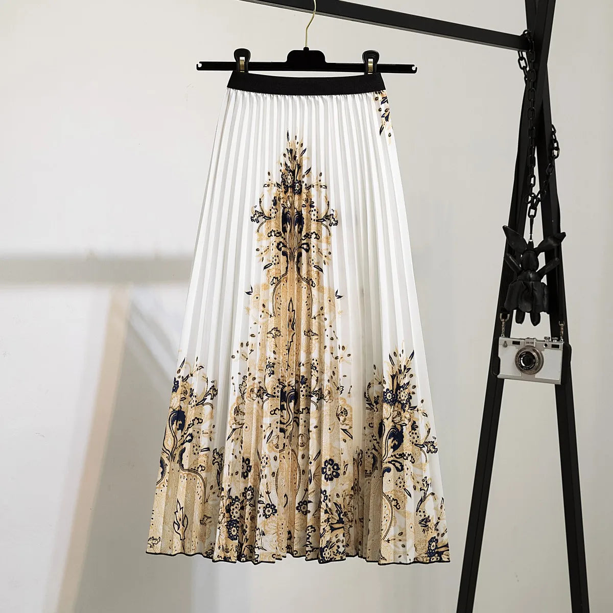Women’s Cartoon Print Pleated Skirt – High Waist Big Swing Skirt