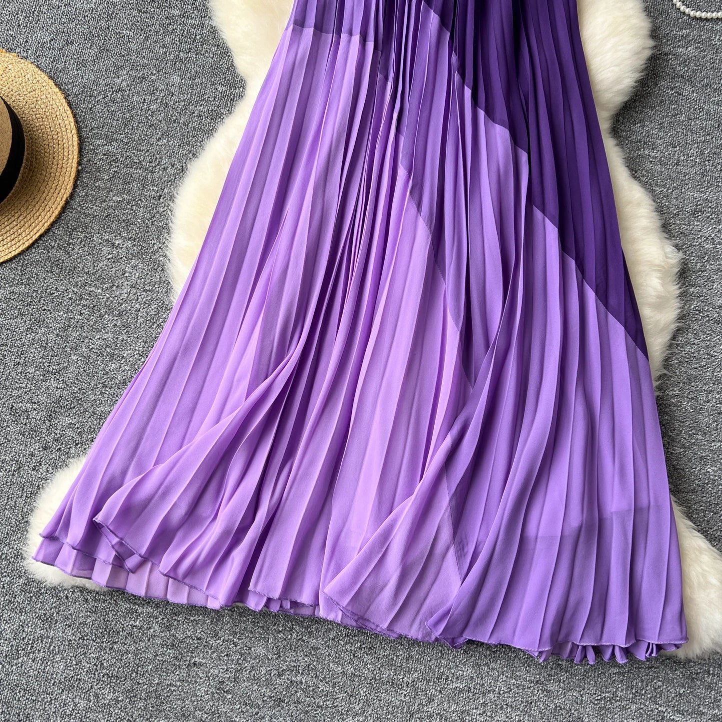 Colorblock Pleated Swing Dress – Retro Chic Style
