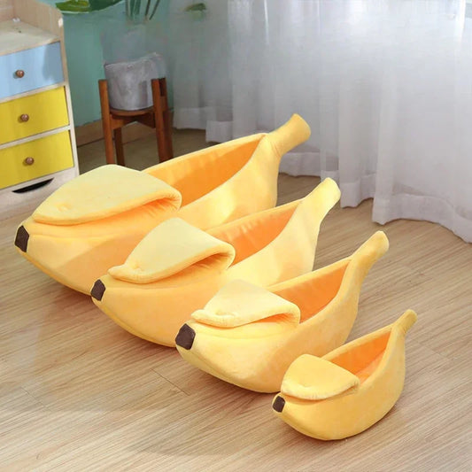 Banana Pet Bed – Soft Cartoon Nest for Cats and Small Dogs