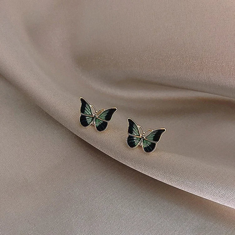 Elegant Women’s Stud Earrings – Assorted Designs with Zircon & Resin