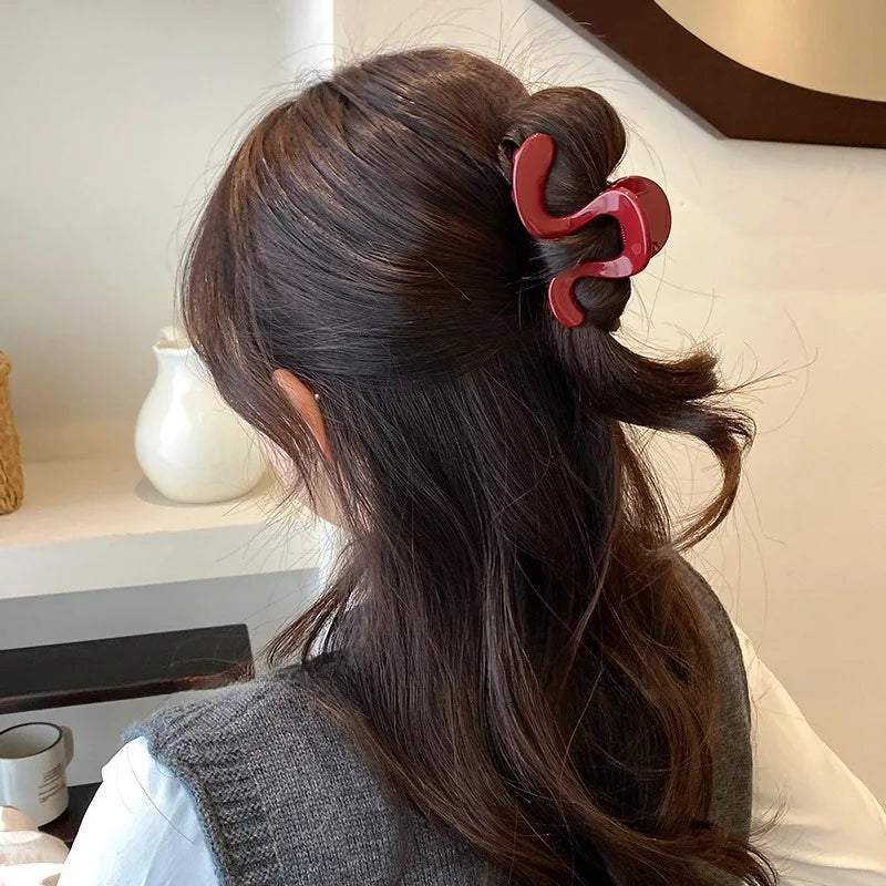 Elegant Irregular Design Hair Clip