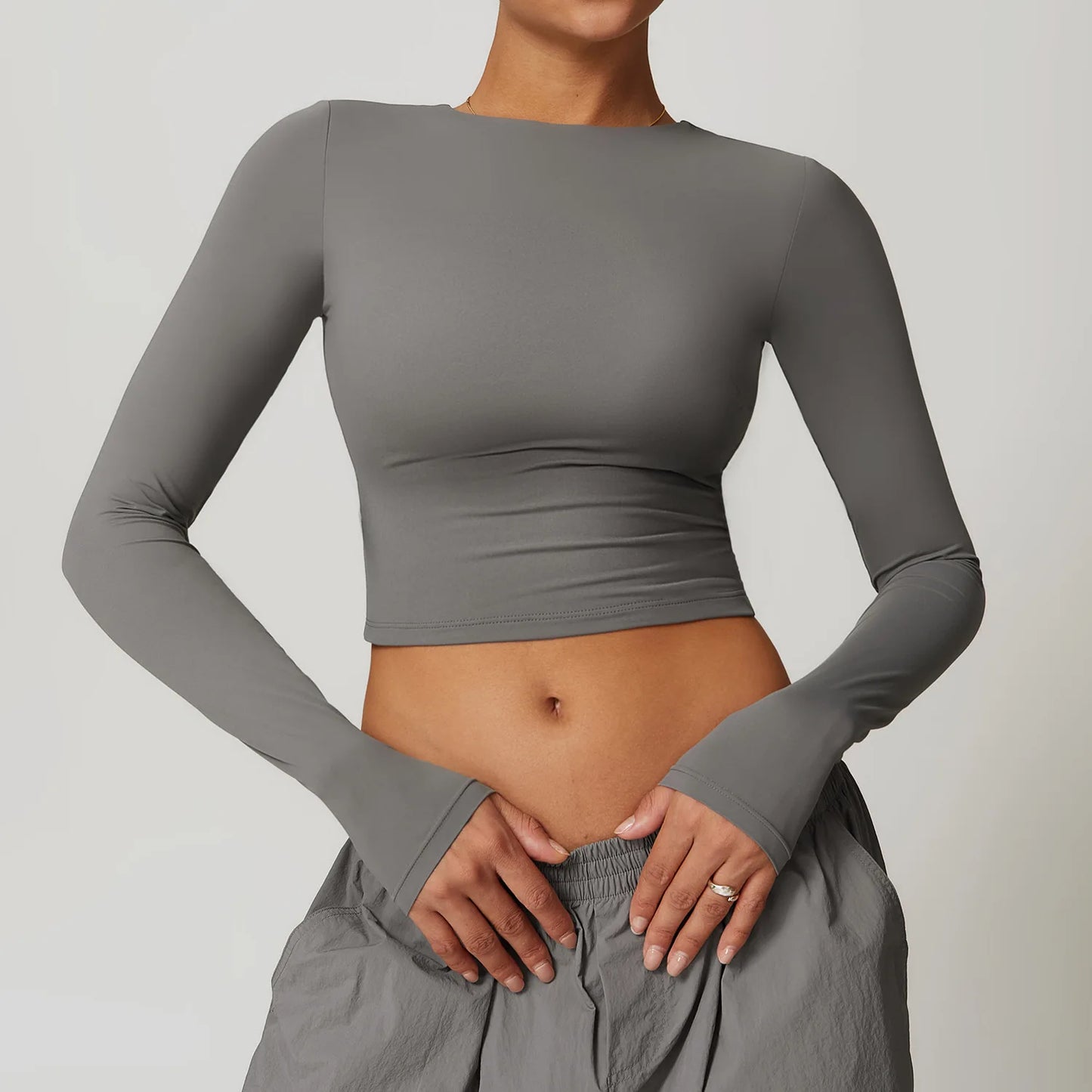 Women’s Long Sleeve Crop Top – Quick Dry Yoga & Gym Sportswear