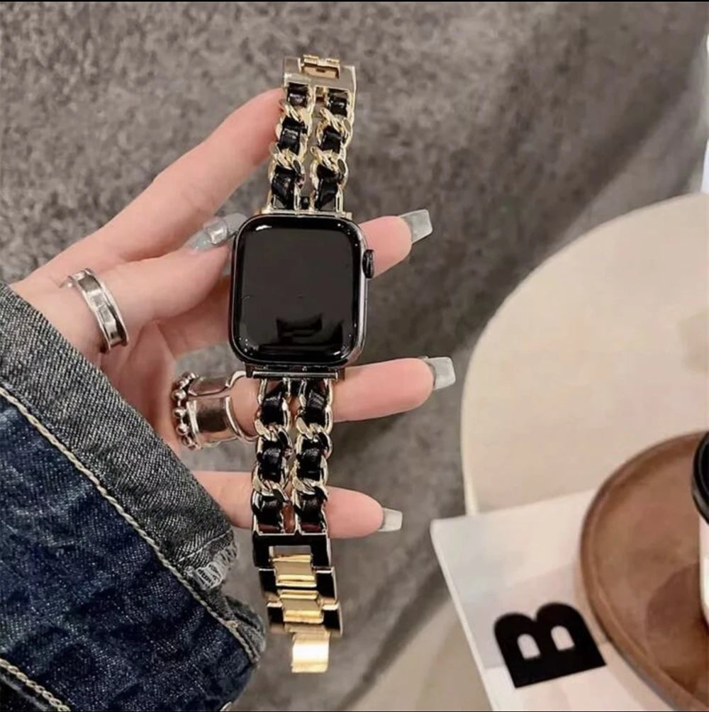 Luxury Leather & Chain Apple Watch Band – Adjustable Black Gold Strap