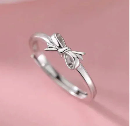 Geometric Silver Rings – Modern Styles for Every Look