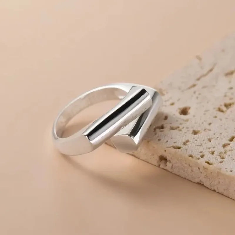 Adjustable Silver Open Ring – Modern Style