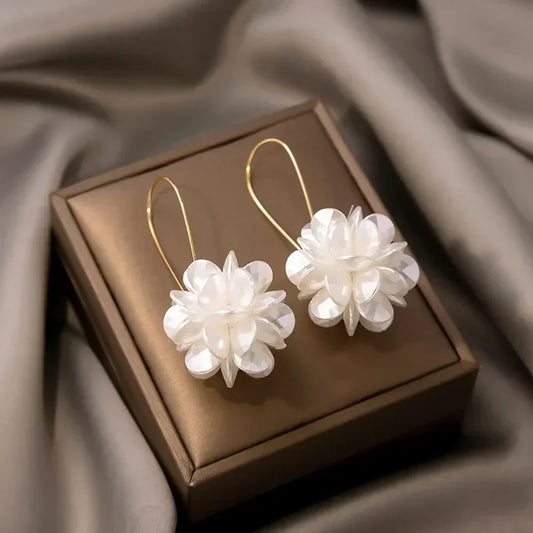 Trendy Minimalist Earrings – Mixed Designs