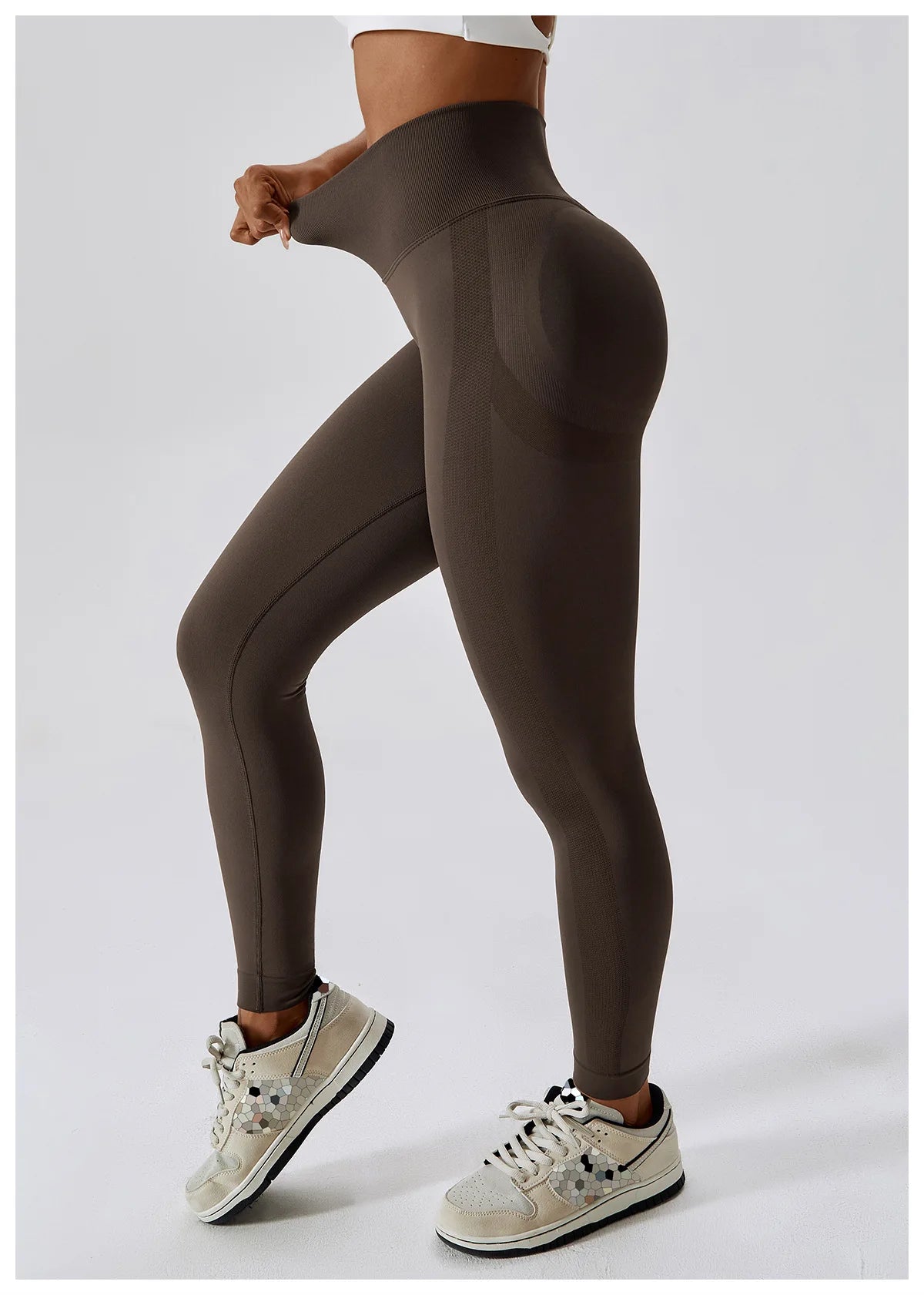 High-Waist Scrunch Leggings – Push-Up Yoga & Workout Tights