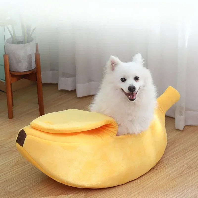 Banana Pet Bed – Soft Cartoon Nest for Cats and Small Dogs
