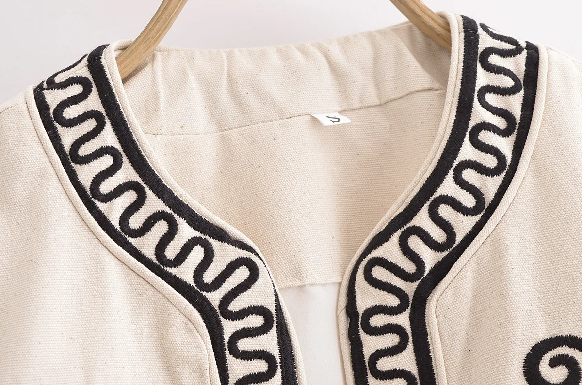 TRAFZA Embroidered Short Jacket