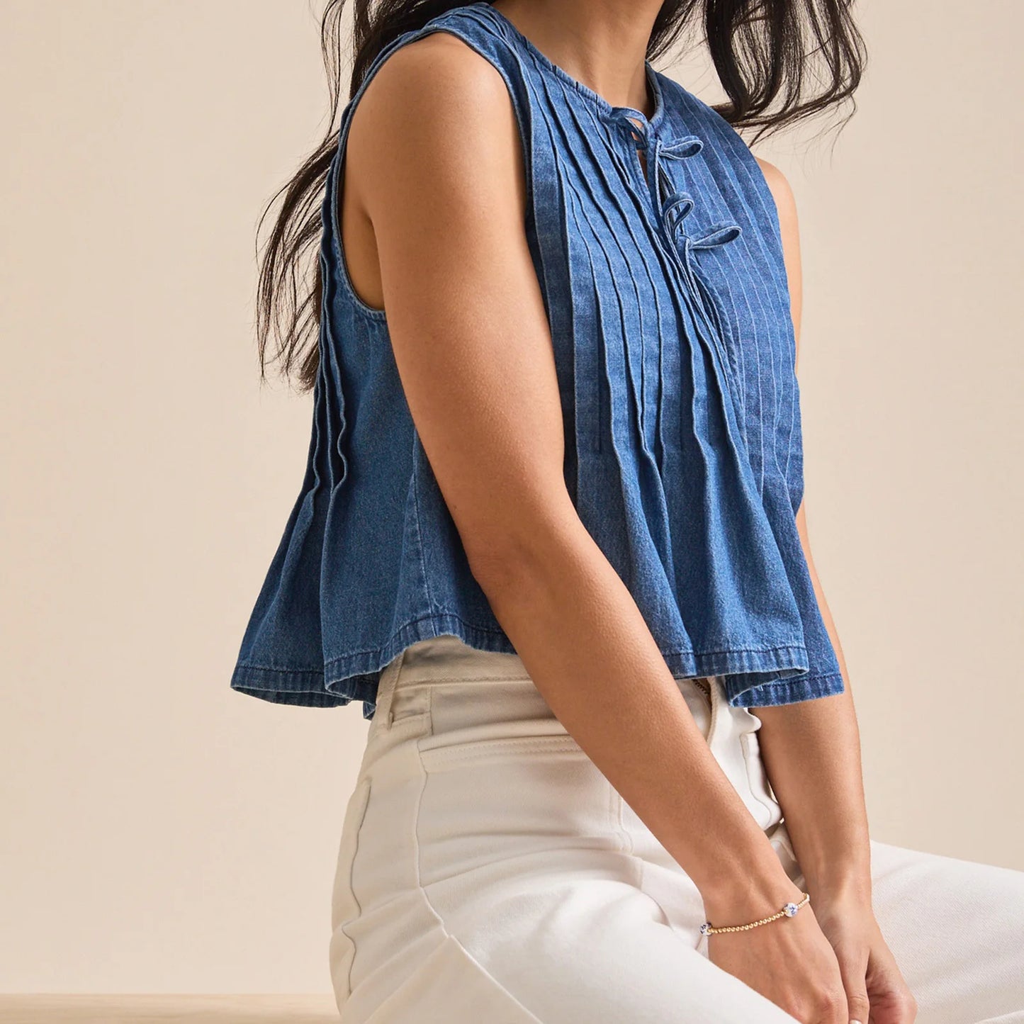 Boho Vintage Denim Tie Front Tank Top – Sleeveless Summer Chic
