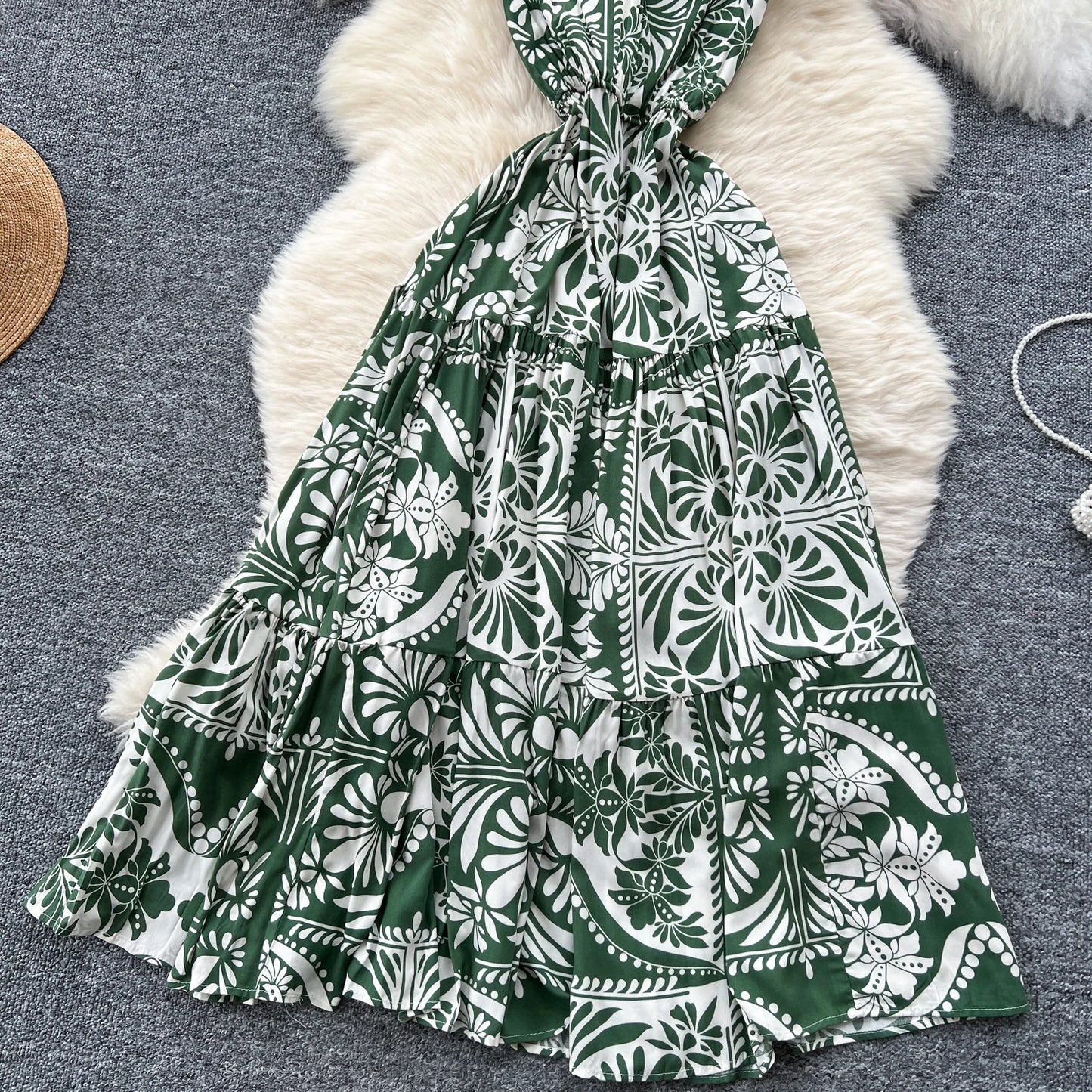 Vintage Print V-Neck Pleated Swing Dress