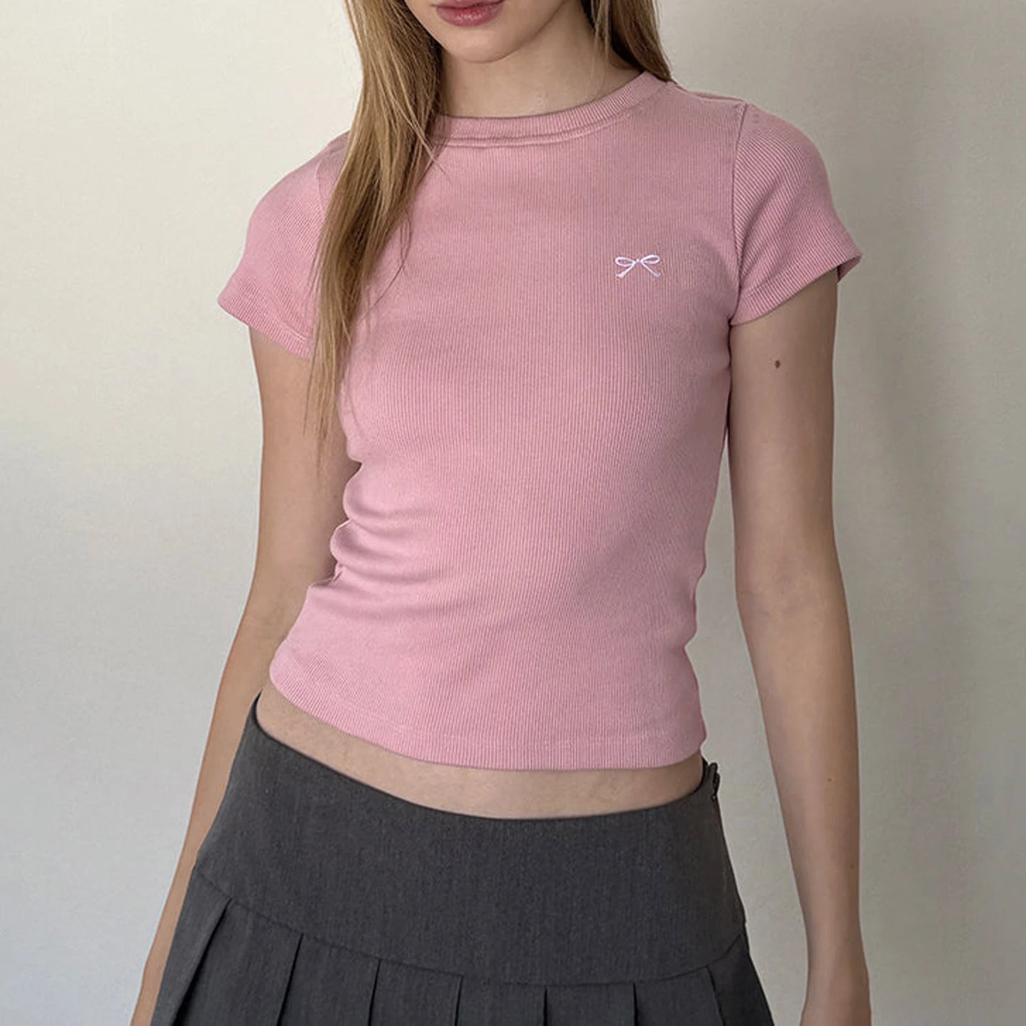 Embroidered Bow Baby Tee – Slim Fit Crop Top