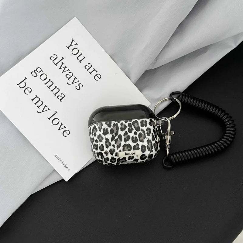 Black Leopard AirPods Case – Bold & Timeless Style