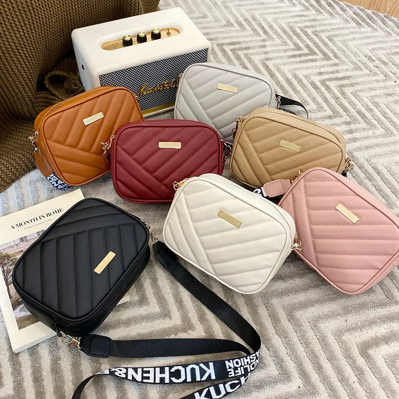 Small Crossbody Bag for Women – PU Leather Zipper Purse with Printed Strap