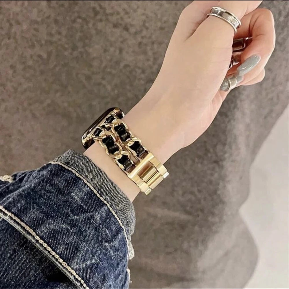 Luxury Leather & Chain Apple Watch Band – Adjustable Black Gold Strap